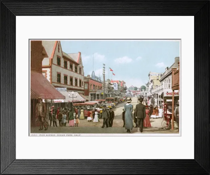 Framed Print : Pier Avenue, Ocean Park, California, USA Framed Print : Pier Avenue, Ocean Park, California, USA