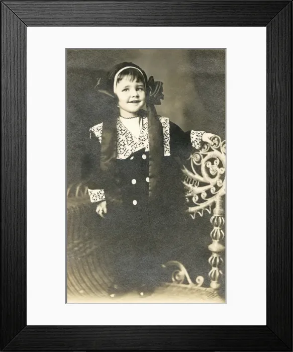 Framed Print : Gladys Reese (Ahern), American vaudeville entertainer Framed Print : Gladys Reese (Ahern), American vaudeville entertainer