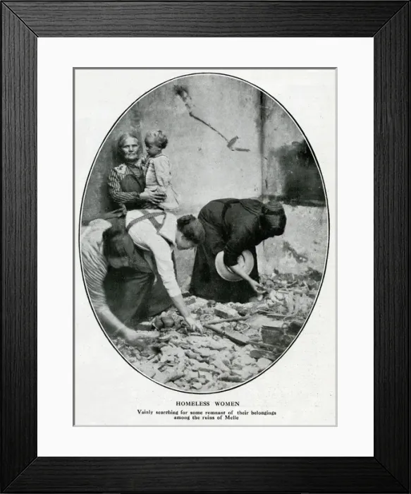 Framed Print : Homeless women at Melle, Belgium, WW1