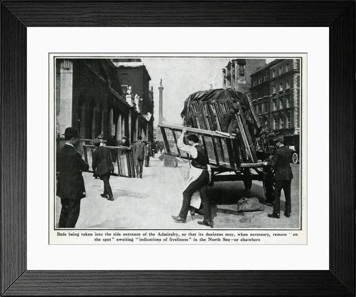 Framed Print : Delivery of beds to the Admiralty, London, WW1 Framed Print : Delivery of beds to the Admiralty, London, WW1