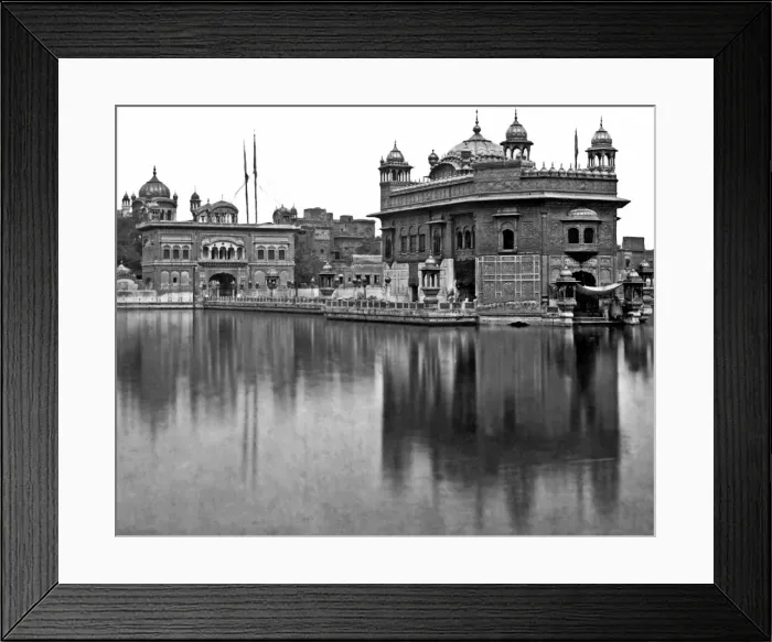 Framed Print : Golden Temple of Amritsar, Punjab, India Framed Print : Golden Temple of Amritsar, Punjab, India