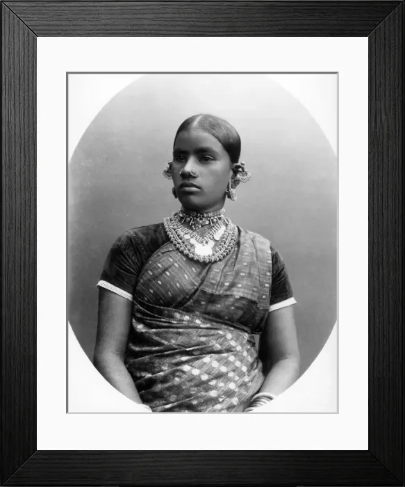 Framed Print : Young woman, Ceylon (Sri Lanka) Framed Print : Young woman, Ceylon (Sri Lanka)