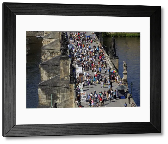 Framed Print : Charles Bridge, Prague Framed Print : Charles Bridge, Prague
