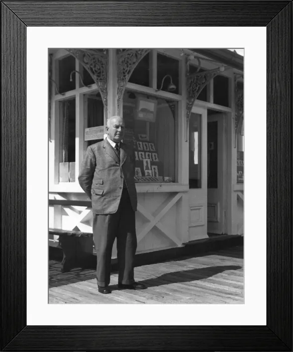 Framed Print : H. L. Oakley at Llandudno Framed Print : H. L. Oakley at Llandudno