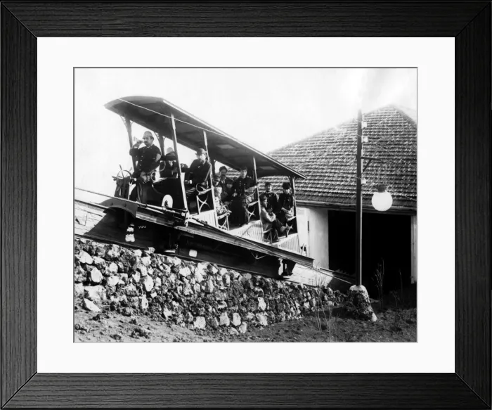 Framed Print : Funicular, Mount Vesuvius, Italy Framed Print : Funicular, Mount Vesuvius, Italy