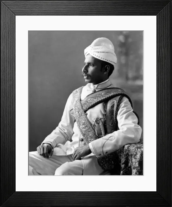 Framed Print : Finely dressed man, Ceylon (Sri Lanka) Framed Print : Finely dressed man, Ceylon (Sri Lanka)