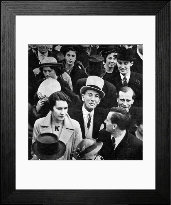 Framed Print : Noel Coward at the 1937 Coronation Framed Print : Noel Coward at the 1937 Coronation