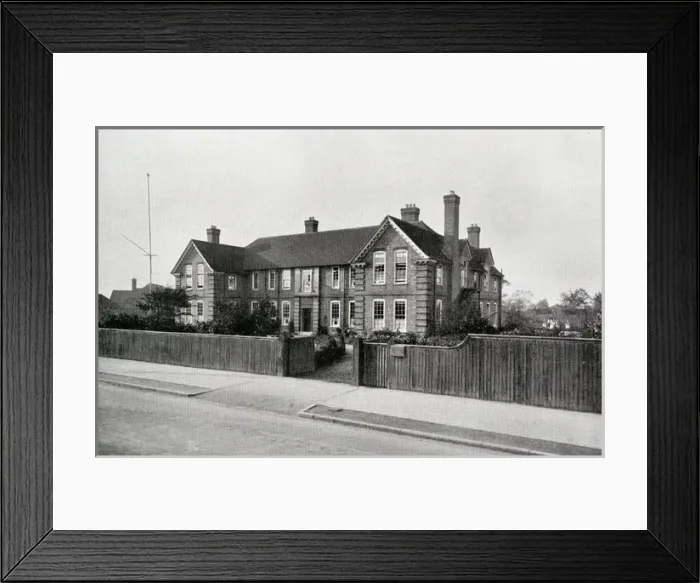 Framed Print : Pickering Girls Home, Hull, Yorkshire Framed Print : Pickering Girls Home, Hull, Yorkshire