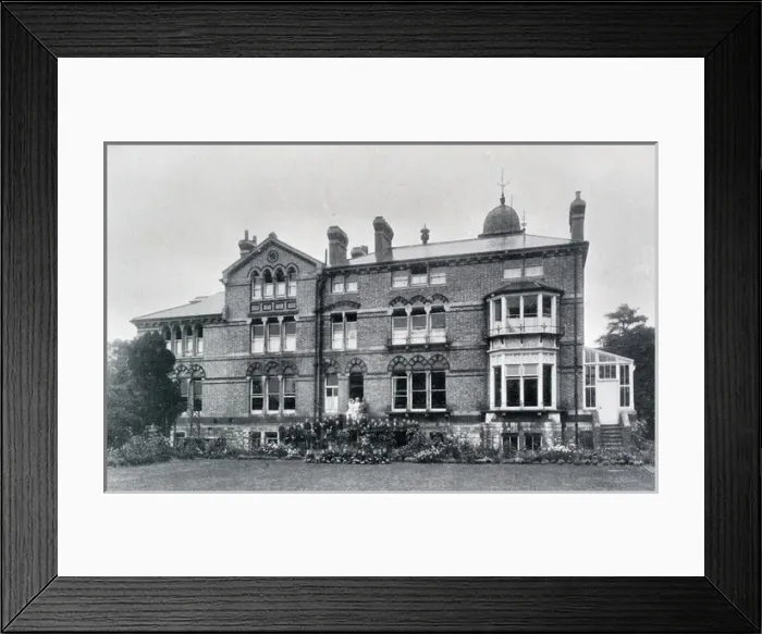 Framed Print : St Augustines Boys Home, Sevenoaks, Kent Framed Print : St Augustines Boys Home, Sevenoaks, Kent
