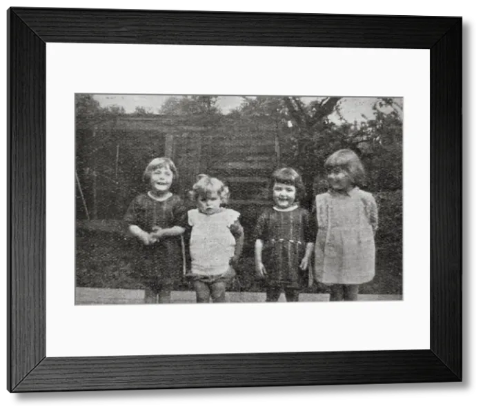 Framed Print : Children at Beckenham Home, Kent Framed Print : Children at Beckenham Home, Kent