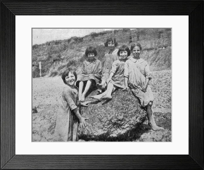 Framed Print : Dulwich Home Girls at Southbourne, Dorset Framed Print : Dulwich Home Girls at Southbourne, Dorset