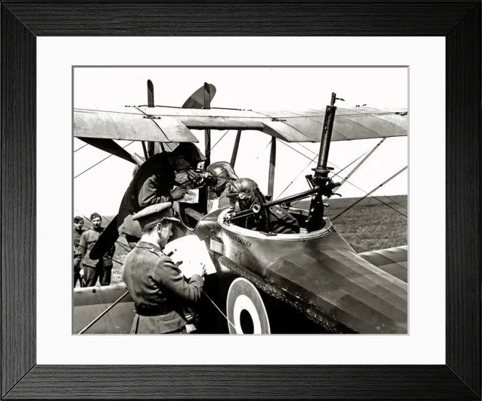 Framed Print : Pilot and observer about to set out, Western Front, WW1 Framed Print : Pilot and observer about to set out, Western Front, WW1