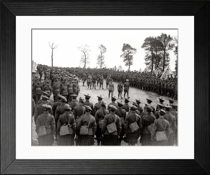 Framed Print : King George V inspecting Scottish troops, WW1 Framed Print : King George V inspecting Scottish troops, WW1
