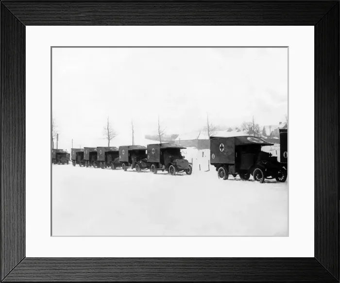 Framed Print : Red Cross ambulances in the snow, Western Front, WW1