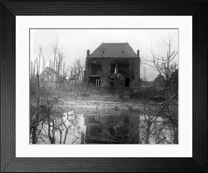 Framed Print : Ruined house at Le Barque, Western Front, WW1 Framed Print : Ruined house at Le Barque, Western Front, WW1