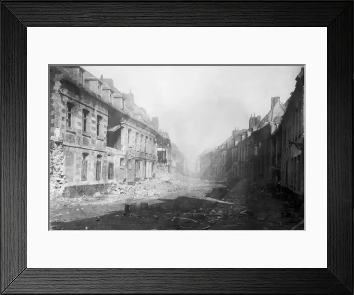 Framed Print : Street in Bapaume during capture, Western Front, WW1 Framed Print : Street in Bapaume during capture, Western Front, WW1