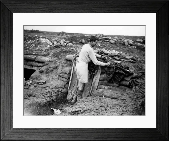 Framed Print : Gordon Highlander cleaning his kit, Western Front, WW1 Framed Print : Gordon Highlander cleaning his kit, Western Front, WW1