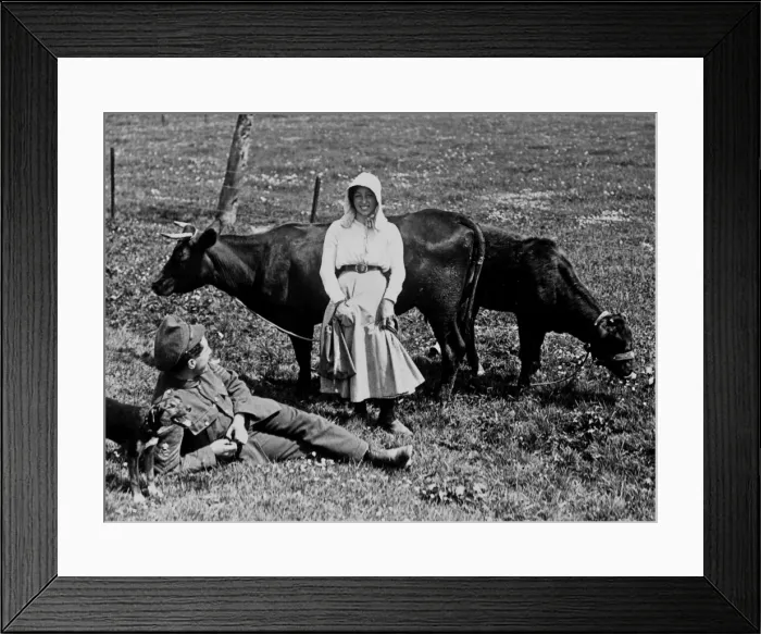 Framed Print : British soldier and local resident, Western Front, WW1 Framed Print : British soldier and local resident, Western Front, WW1