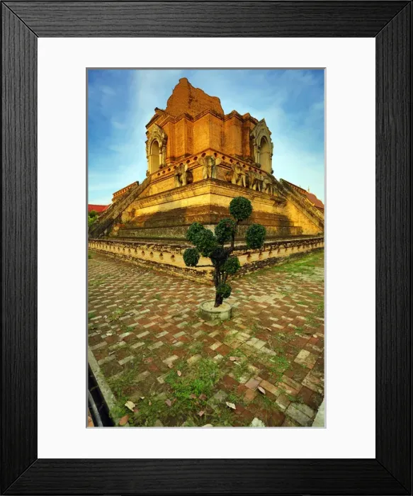Framed Print : Stupa, Wat Chedi Luang temple, Chiang Mai Framed Print : Stupa, Wat Chedi Luang temple, Chiang Mai