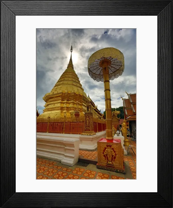 Framed Print : Golden Chedi, Wat Prathat Doi Suthep temple, Chiang Mai Framed Print : Golden Chedi, Wat Prathat Doi Suthep temple, Chiang Mai