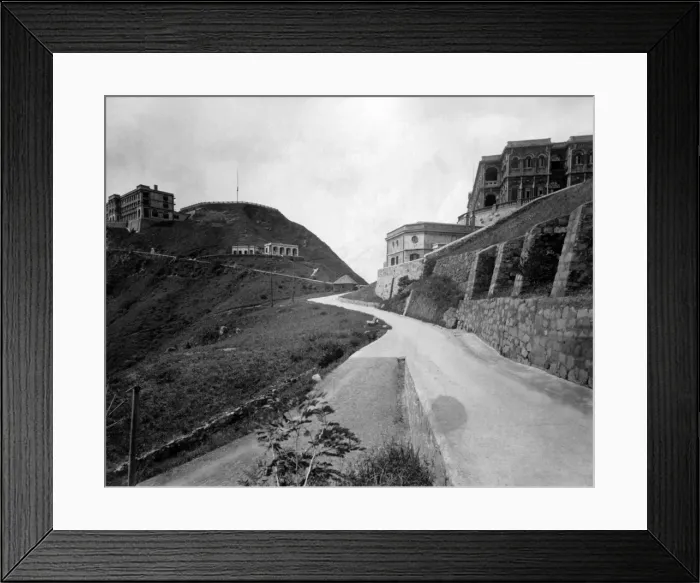 Framed Print : The Peak, Hong Kong, China Framed Print : The Peak, Hong Kong, China