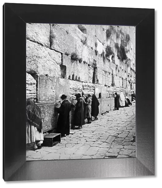 Jewish people praying at the Wailing Wall, Jerusalem
