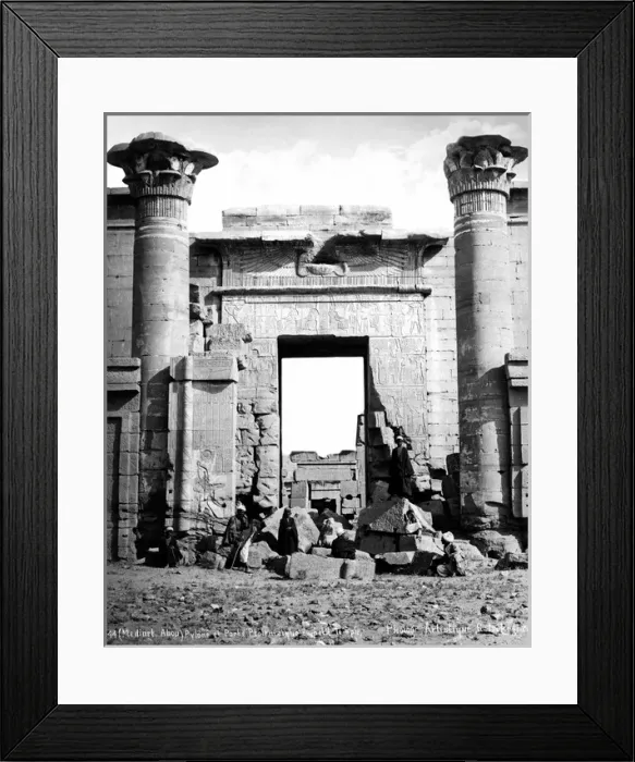 Framed Print : Medinet Habu, Luxor, Egypt Framed Print : Medinet Habu, Luxor, Egypt