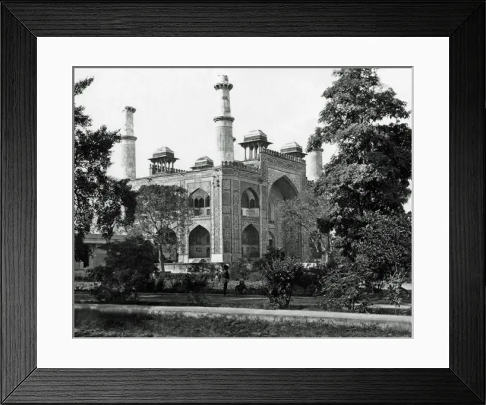 Framed Print : Entrance Gate, Sikandra Bagh, Agra, India Framed Print : Entrance Gate, Sikandra Bagh, Agra, India