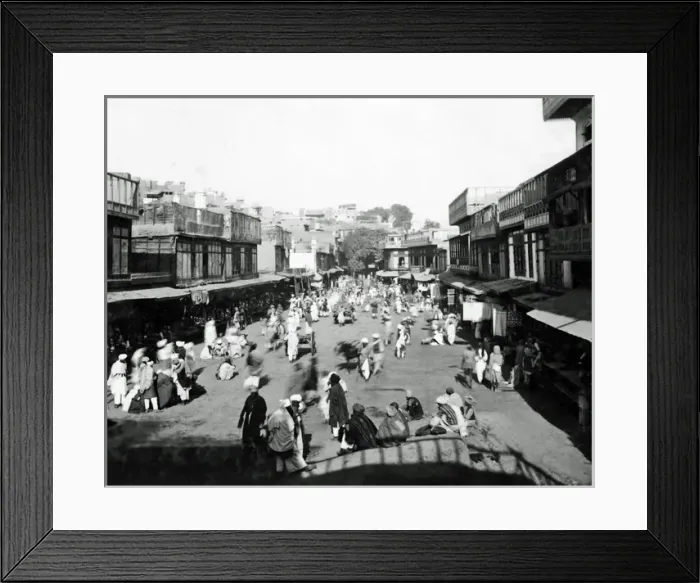 Framed Print : Street in Peshawar (Pekhawar), India (now Pakistan) Framed Print : Street in Peshawar (Pekhawar), India (now Pakistan)
