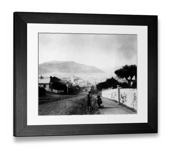 Framed Print : High Street, Dunedin, New Zealand Framed Print : High Street, Dunedin, New Zealand
