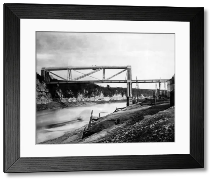 Framed Print : Brunels Iron Railway Bridge, Chepstow, UK Framed Print : Brunels Iron Railway Bridge, Chepstow, UK