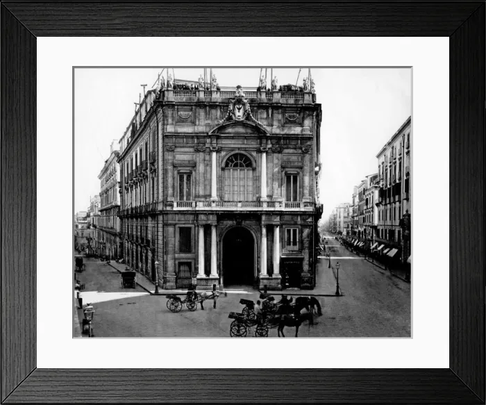 Framed Print : Via Roma, Naples, Italy Framed Print : Via Roma, Naples, Italy