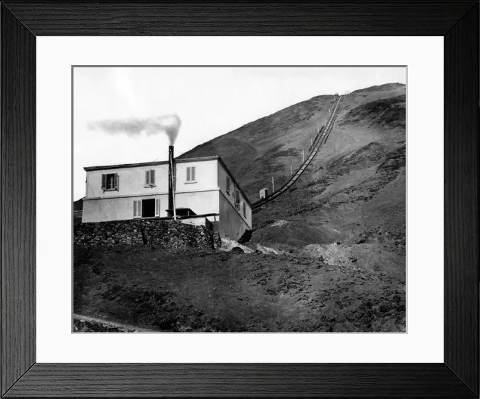 Framed Print : Funicular railway, Mount Vesuvius, Italy Framed Print : Funicular railway, Mount Vesuvius, Italy