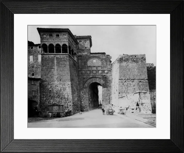 Framed Print : Arch of Augustus, Perugia, Italy Framed Print : Arch of Augustus, Perugia, Italy