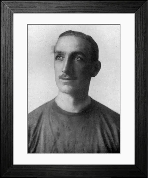 Framed Print : Leslie Cheape Framed Print : Leslie Cheape