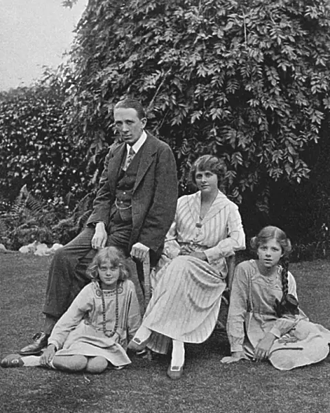 Gerald du Maurier and family