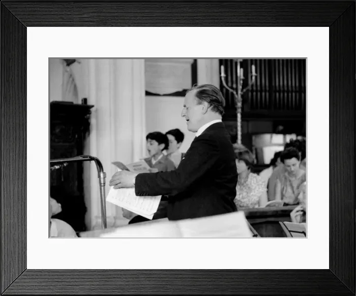 Framed Print : Peter Pears and Darien Angadi Framed Print : Peter Pears and Darien Angadi
