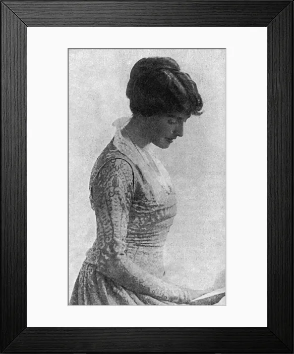 Framed Print : Viscountess Charlemont, munitions worker Framed Print : Viscountess Charlemont, munitions worker