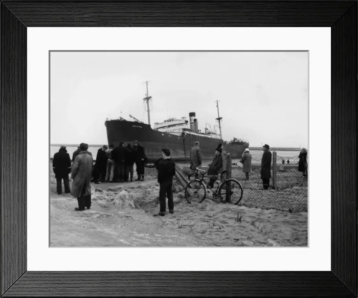 Framed Print : Beach scene with ship, South Shields Framed Print : Beach scene with ship, South Shields