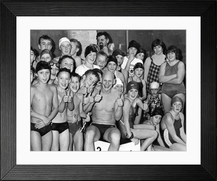 Framed Print : Duncan Goodhew, British Olympic swimmer Framed Print : Duncan Goodhew, British Olympic swimmer