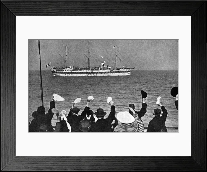 Framed Print : Cheering a hospital ship, World War One Framed Print : Cheering a hospital ship, World War One
