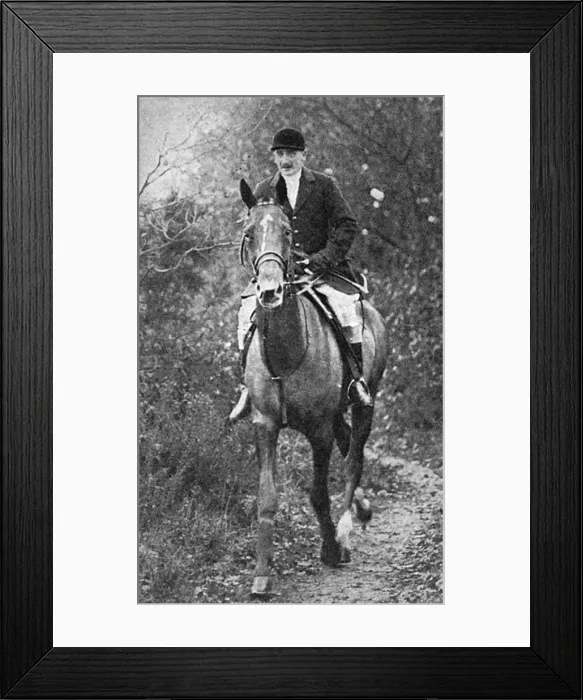 Framed Print : Cecil Aldin, Master of Fox Hounds Framed Print : Cecil Aldin, Master of Fox Hounds