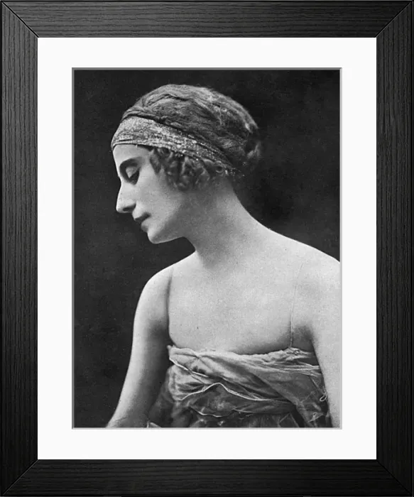 Framed Print : Anna Pavlova Framed Print : Anna Pavlova