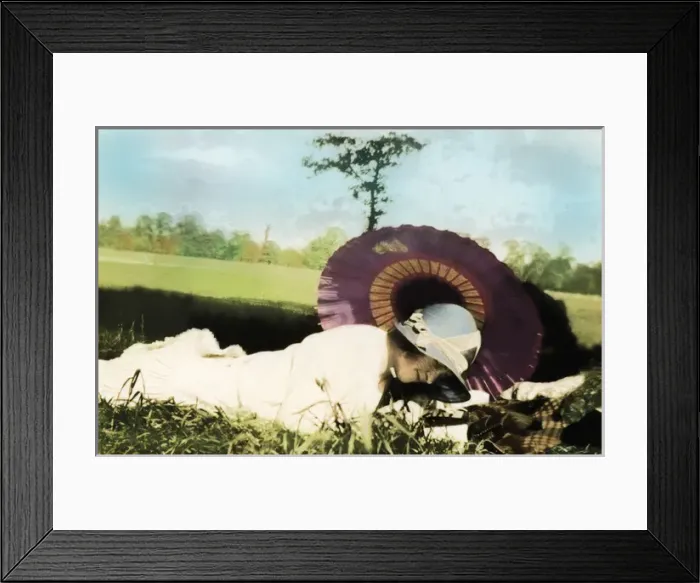 Framed Print : Self portrait with parasol (2 / 2) Framed Print : Self portrait with parasol (2 / 2)