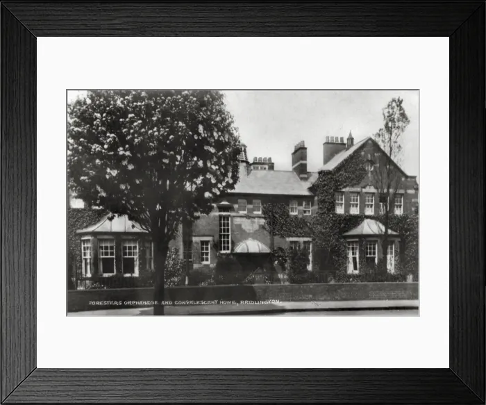 Framed Print : Foresters Orphanage and Convalescent Home, Bridlington Framed Print : Foresters Orphanage and Convalescent Home, Bridlington