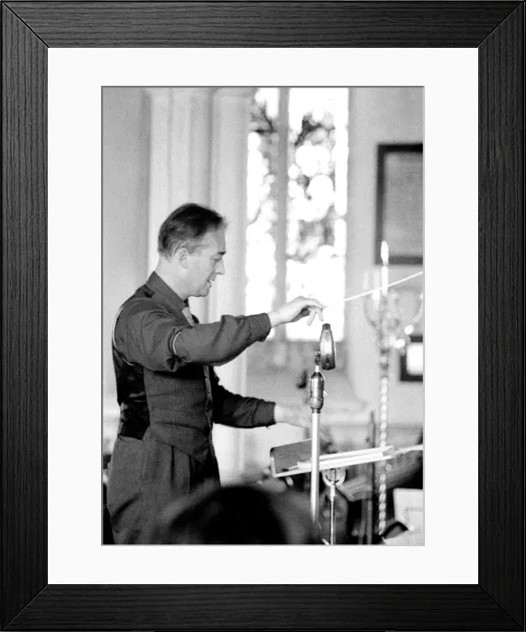 Framed Print : George Malcolm conducting Noyes Fludde rehearsal Framed Print : George Malcolm conducting Noyes Fludde rehearsal