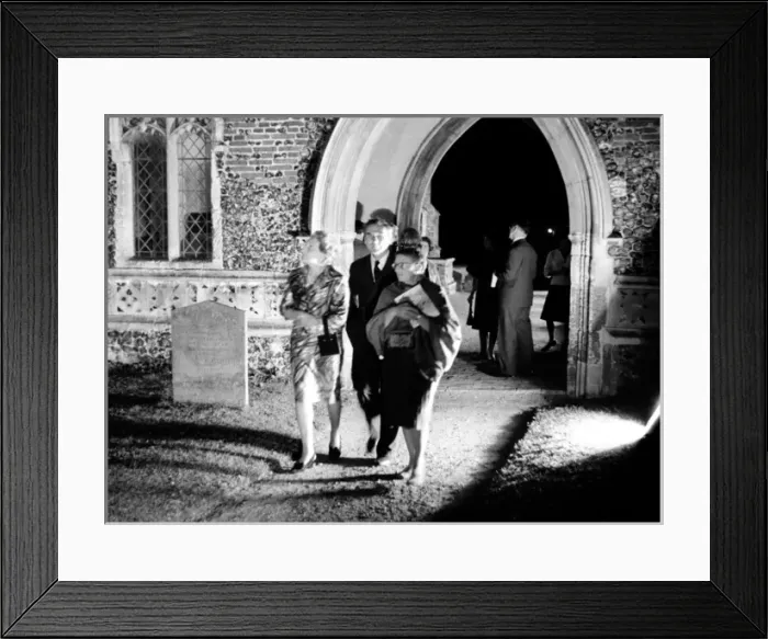 Framed Print : Audience leaving Aldeburgh Festival concert 1961 Framed Print : Audience leaving Aldeburgh Festival concert 1961