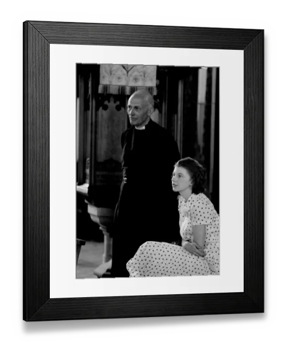 Framed Print : Vicar of Orford Church, Aldeburgh Festival 1961 Framed Print : Vicar of Orford Church, Aldeburgh Festival 1961