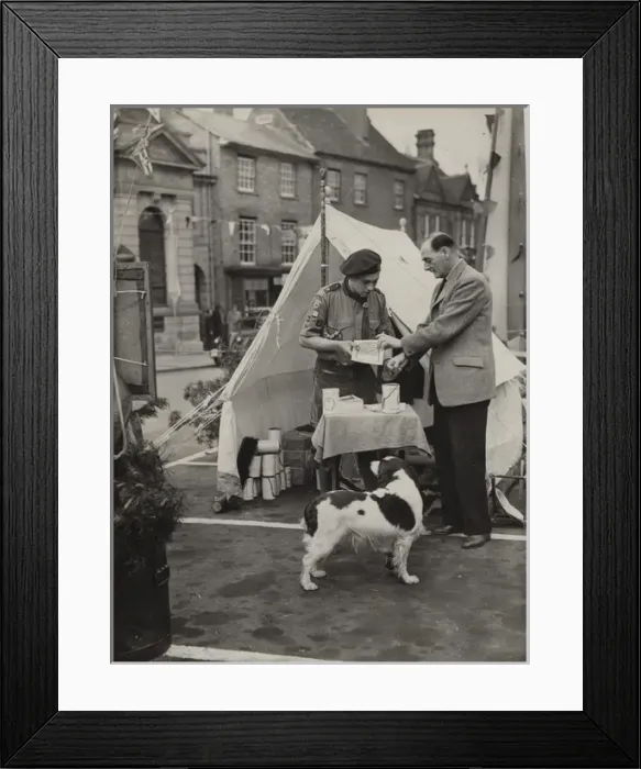 Framed Print : Queens Scout selling Coronation programme Framed Print : Queens Scout selling Coronation programme