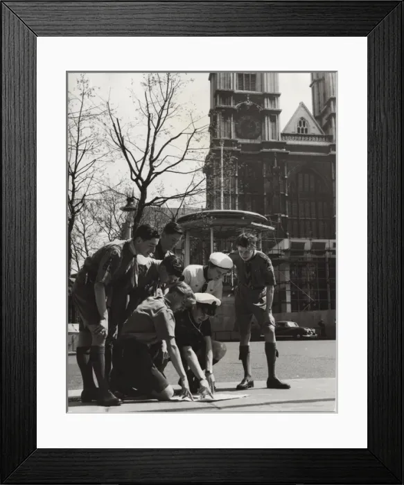 Framed Print : Scouts in London for the Coronation Framed Print : Scouts in London for the Coronation